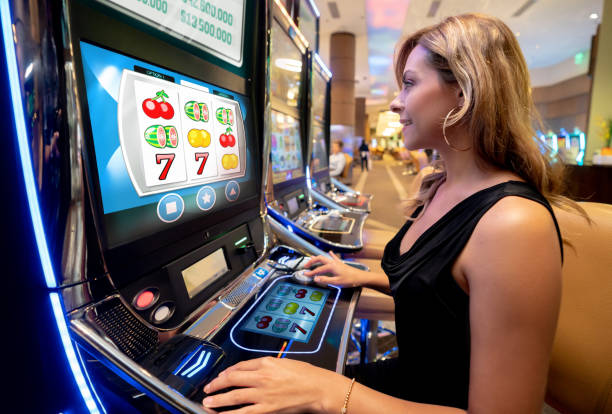 iuno platform interface showing live dealer tables and betting dashboard